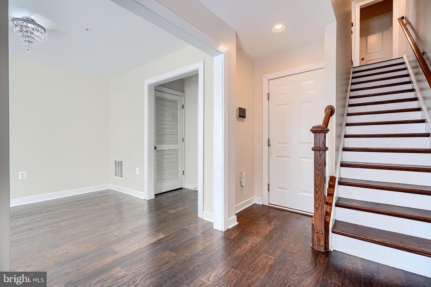 305 Davage Lane photo 5