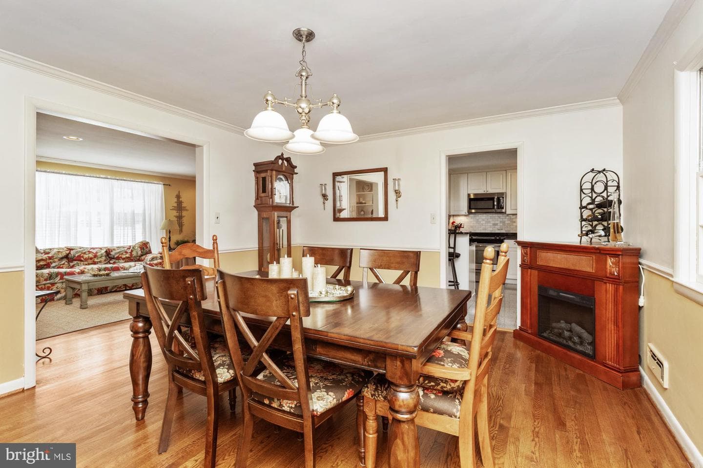 1002 Dunblane Road photo 23