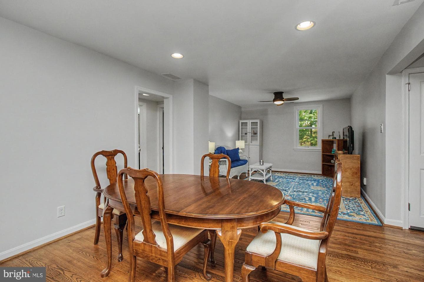 9951 Hilltop Drive photo 22