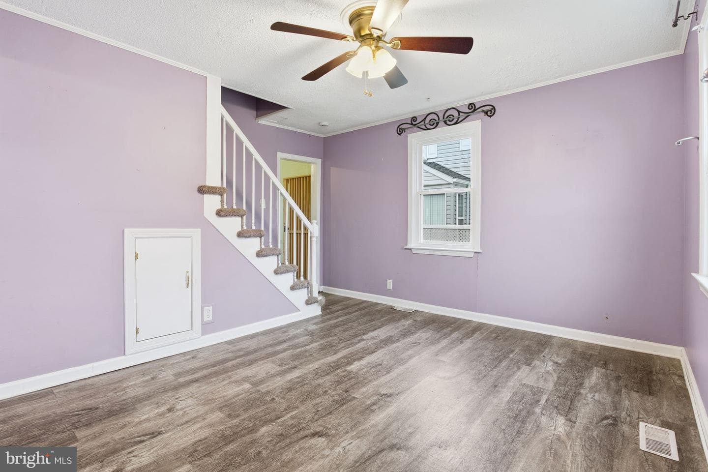 202 S Woodwell Road photo 11