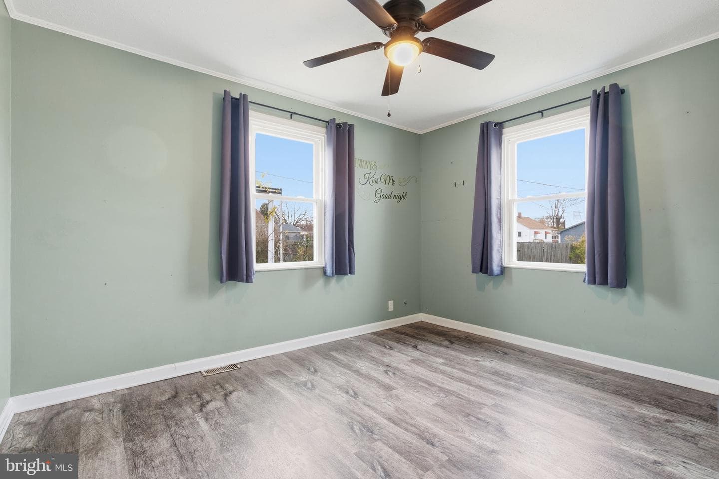 202 S Woodwell Road photo 14