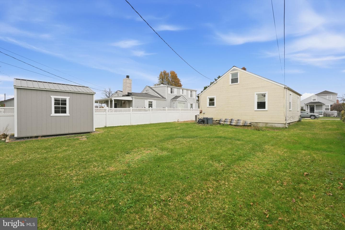 202 S Woodwell Road photo 24