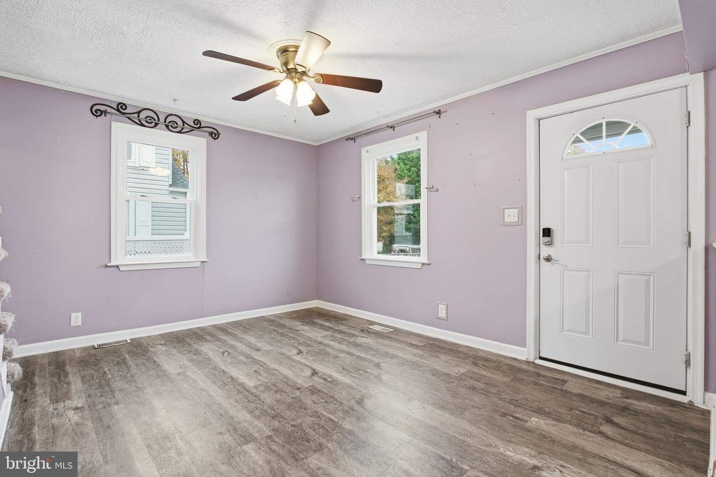202 S Woodwell Road photo 4