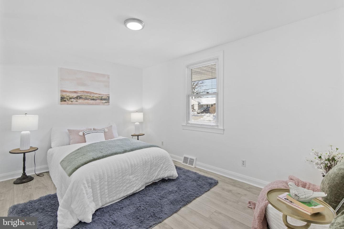 8105 Hillendale photo 14