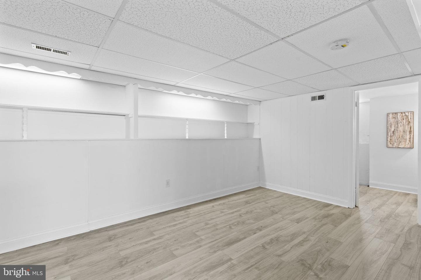 8105 Hillendale photo 25