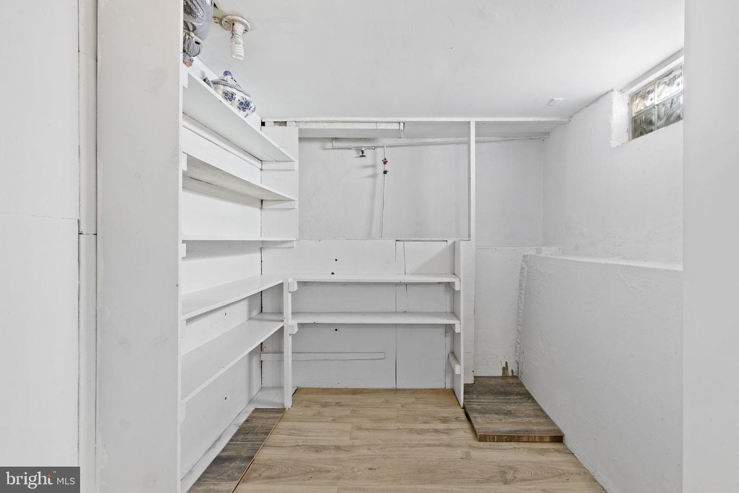 8105 Hillendale photo 31