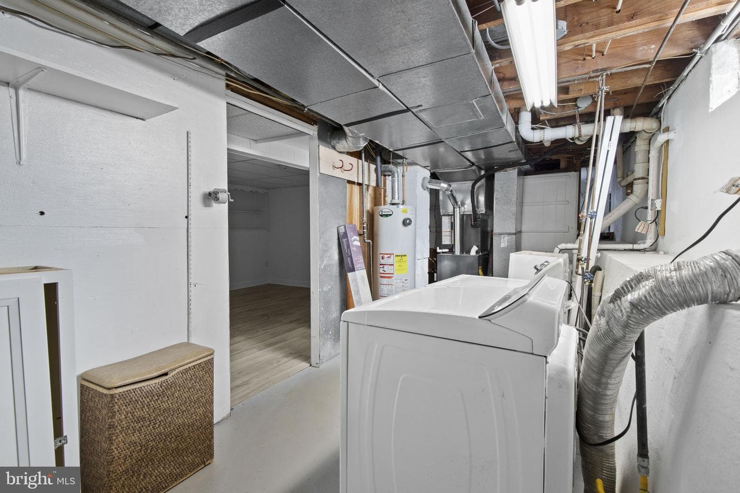 8105 Hillendale photo 33