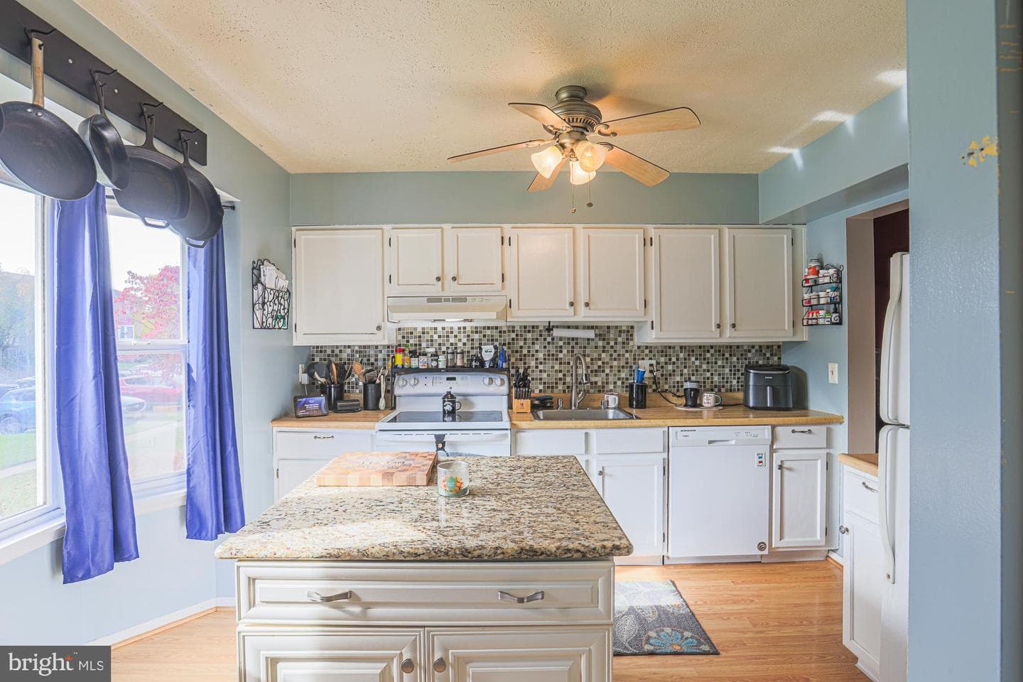 48 Stoneway Place photo 5