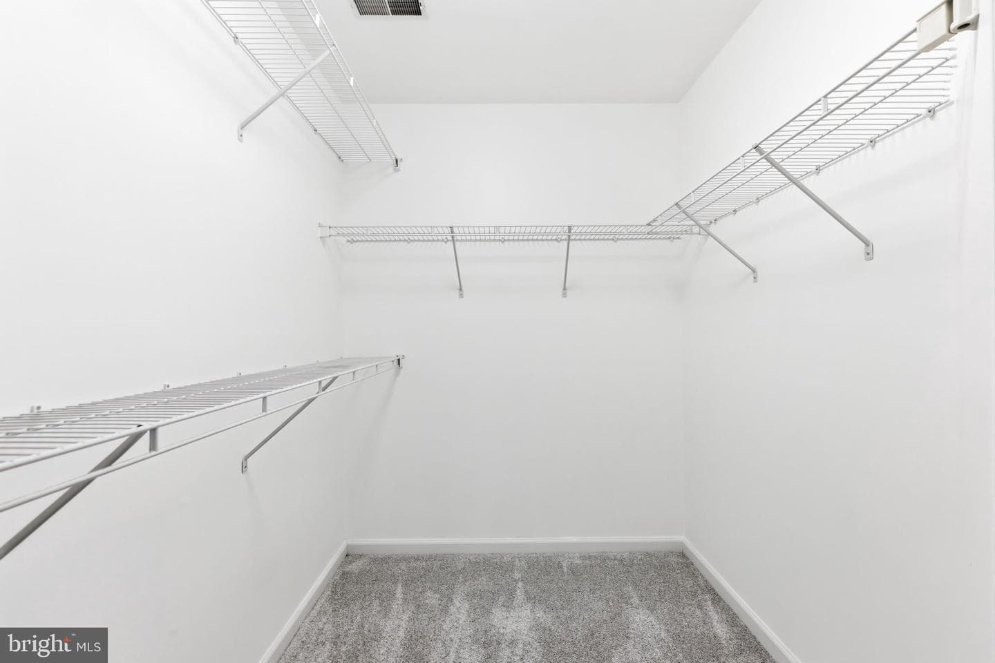 834 Crystal Palace Court photo 45