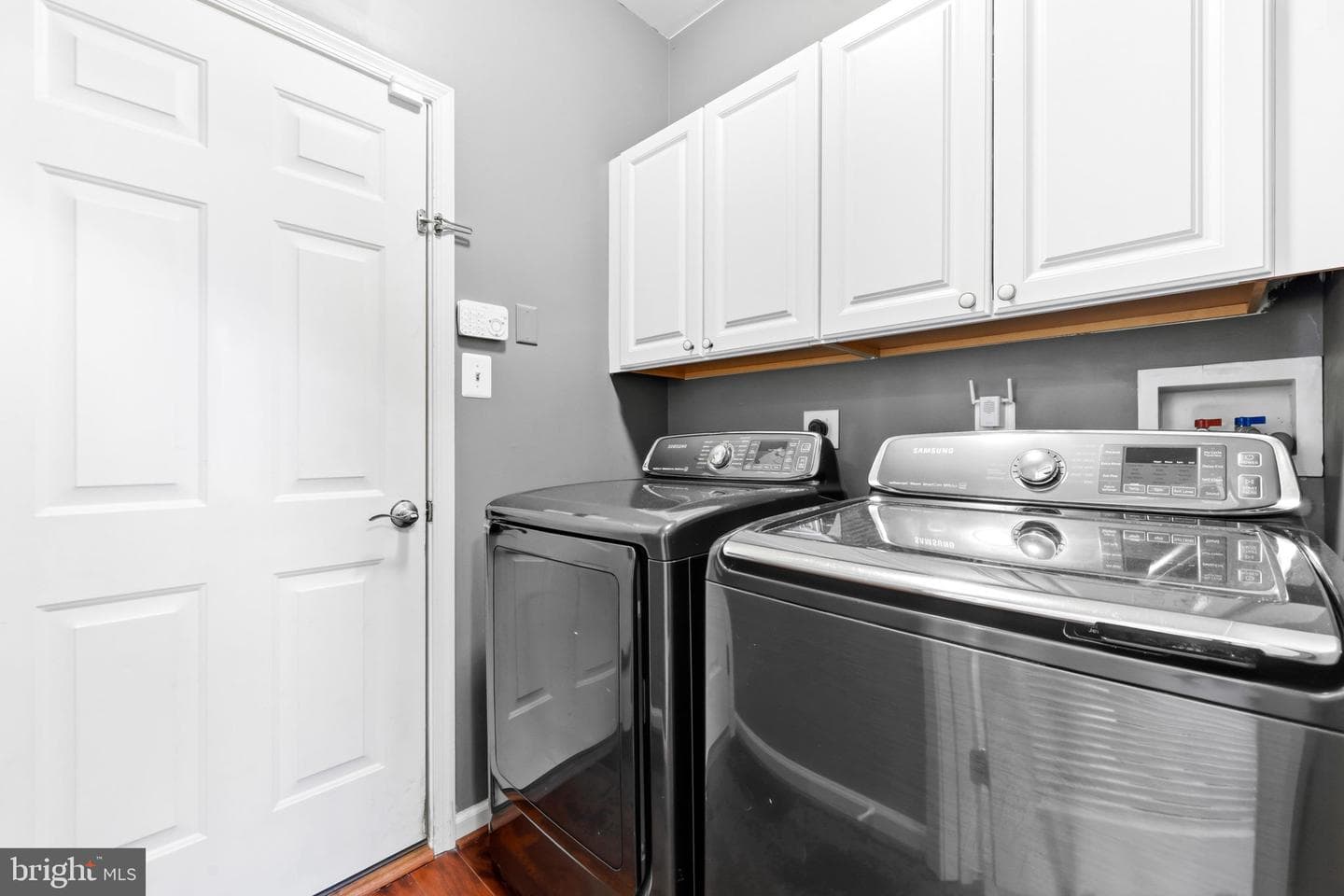 834 Crystal Palace Court photo 49