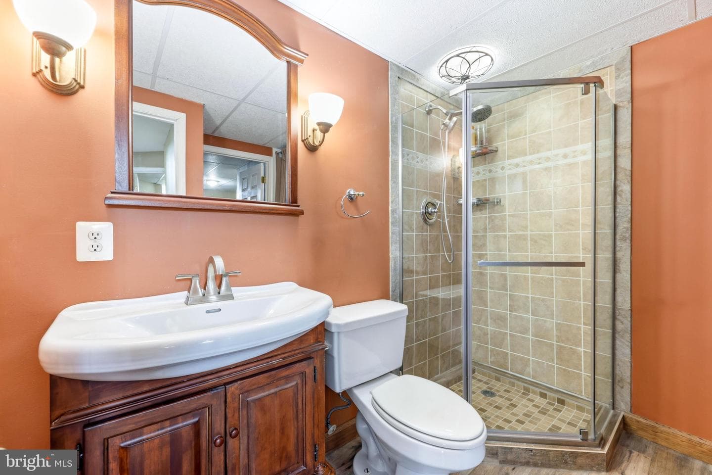 834 Crystal Palace Court photo 57