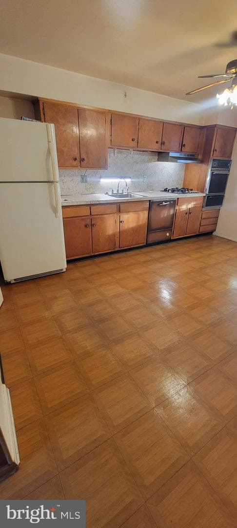 8137 Mid Haven Road photo 6
