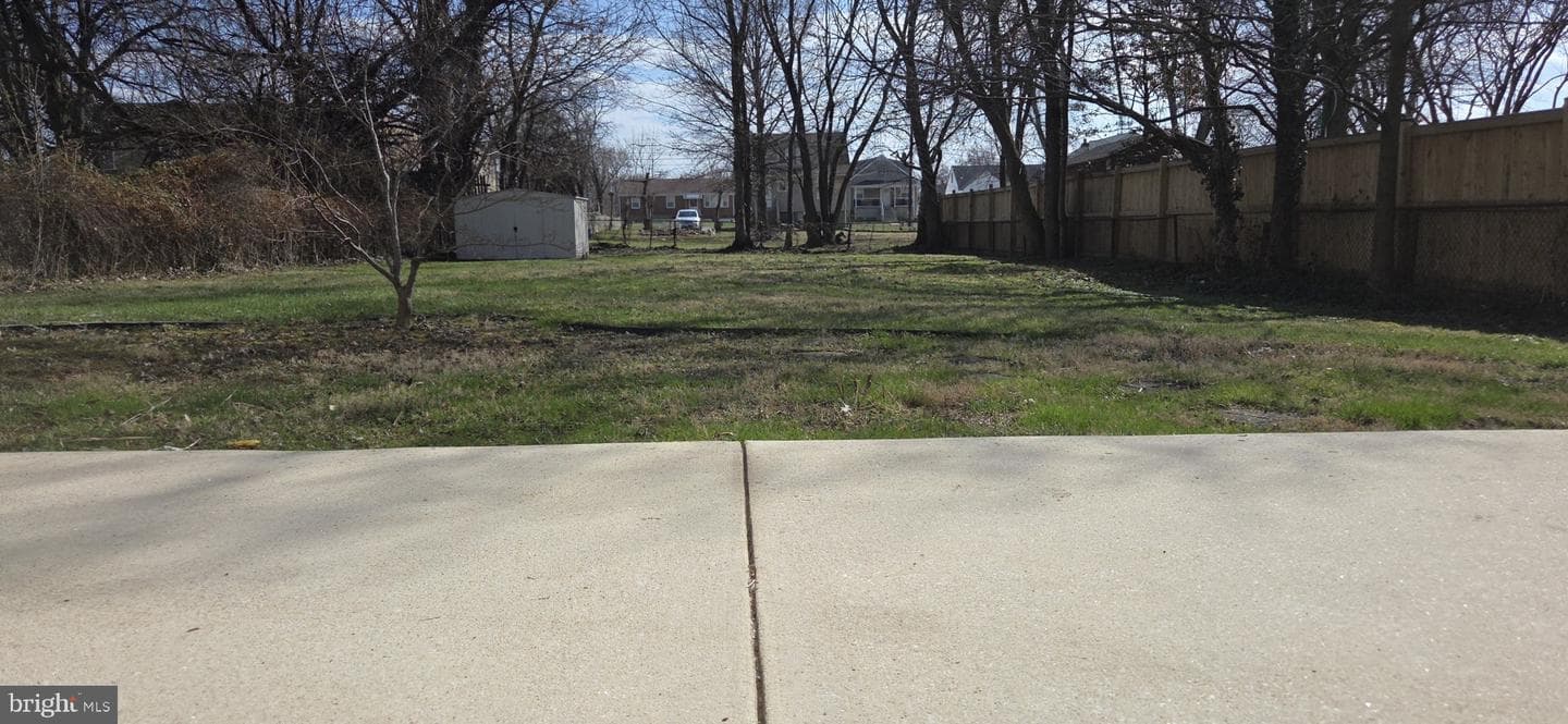 2329 Foster Avenue photo 7