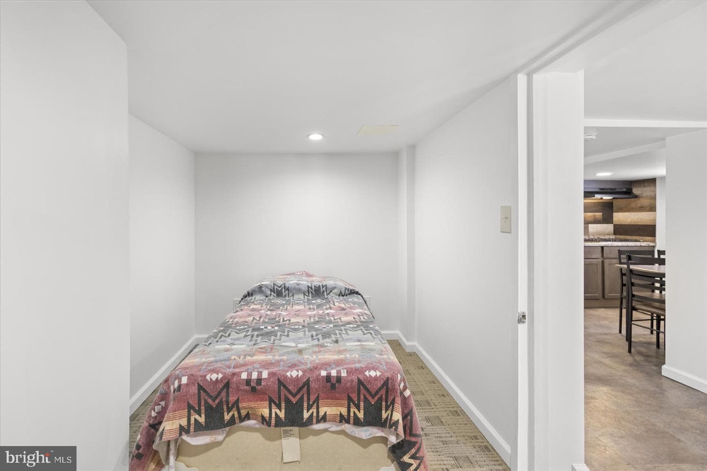 1818 Maxwell Avenue photo 29