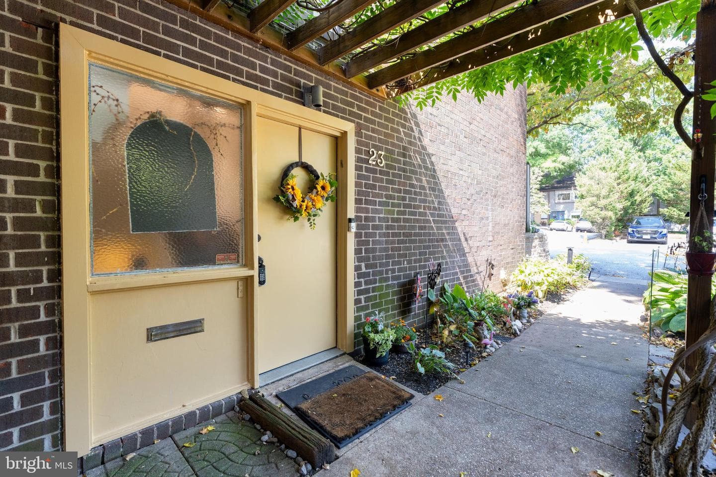 23 Penny Lane #23 photo 47