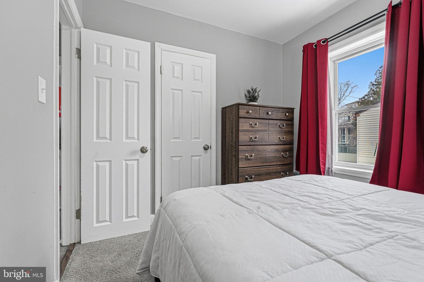 13 Virginia Avenue photo 17