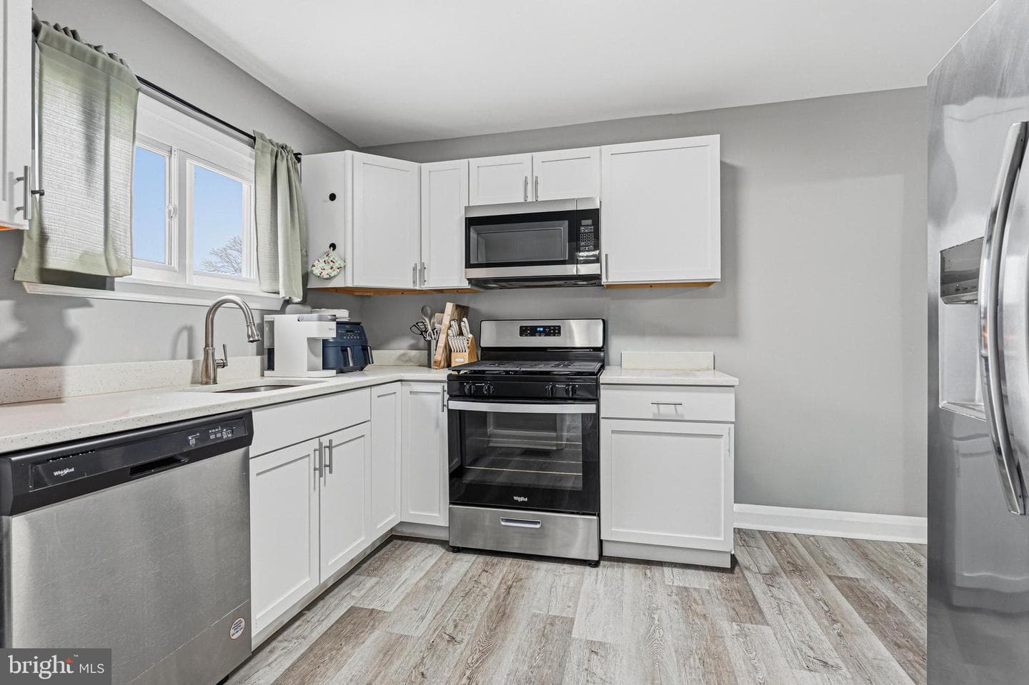 13 Virginia Avenue photo 9