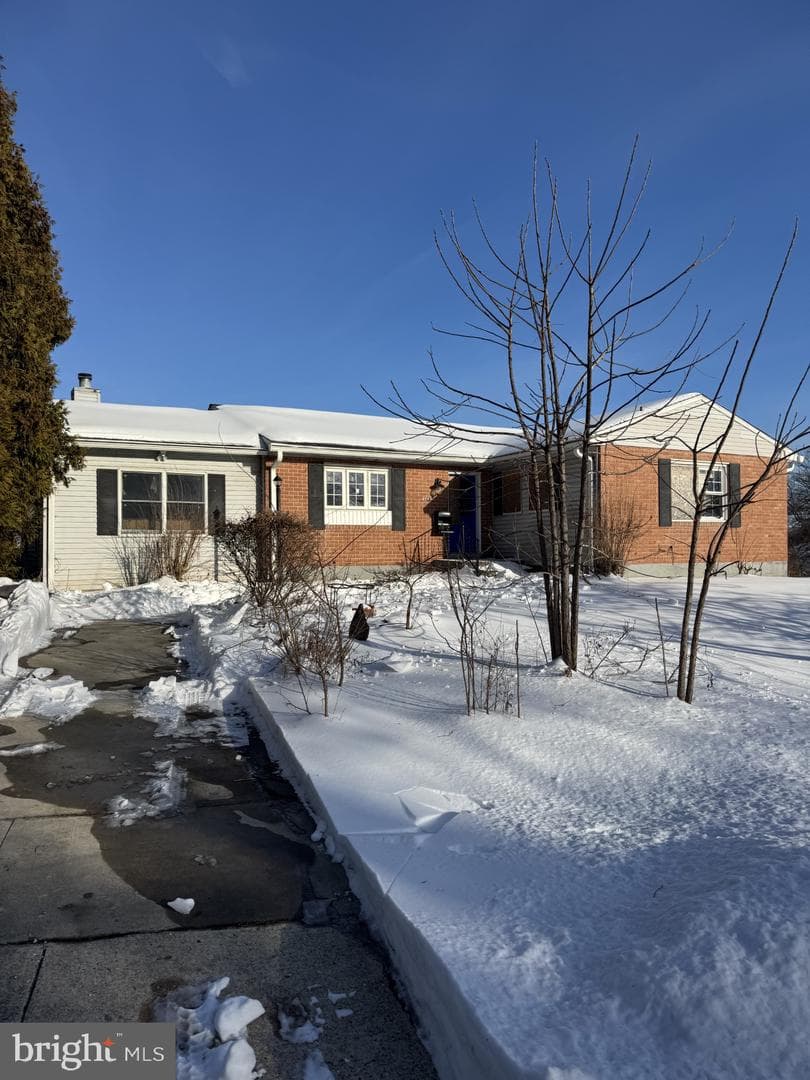 305 Shirley Manor Road photo 1