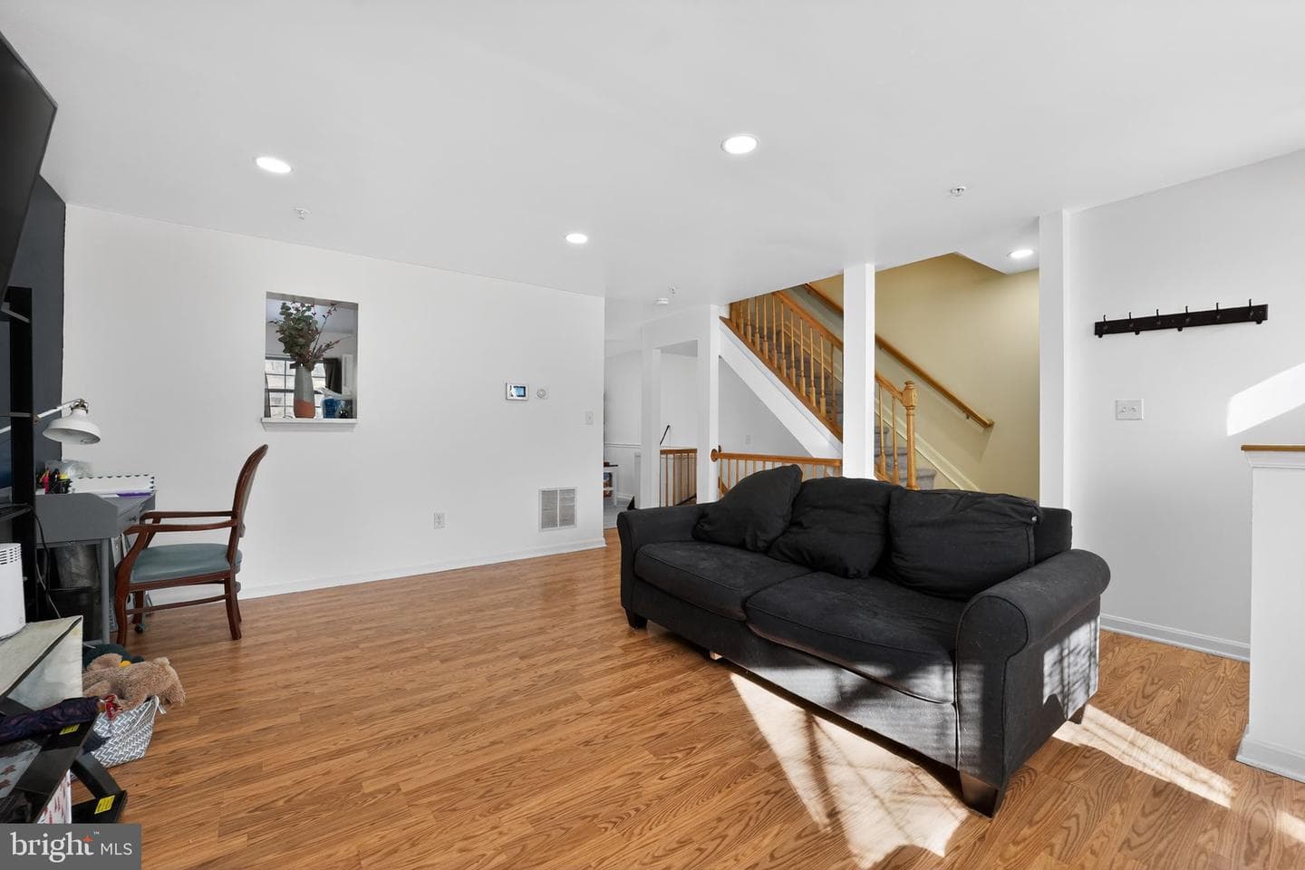 4717 Wainwright Circle photo 6