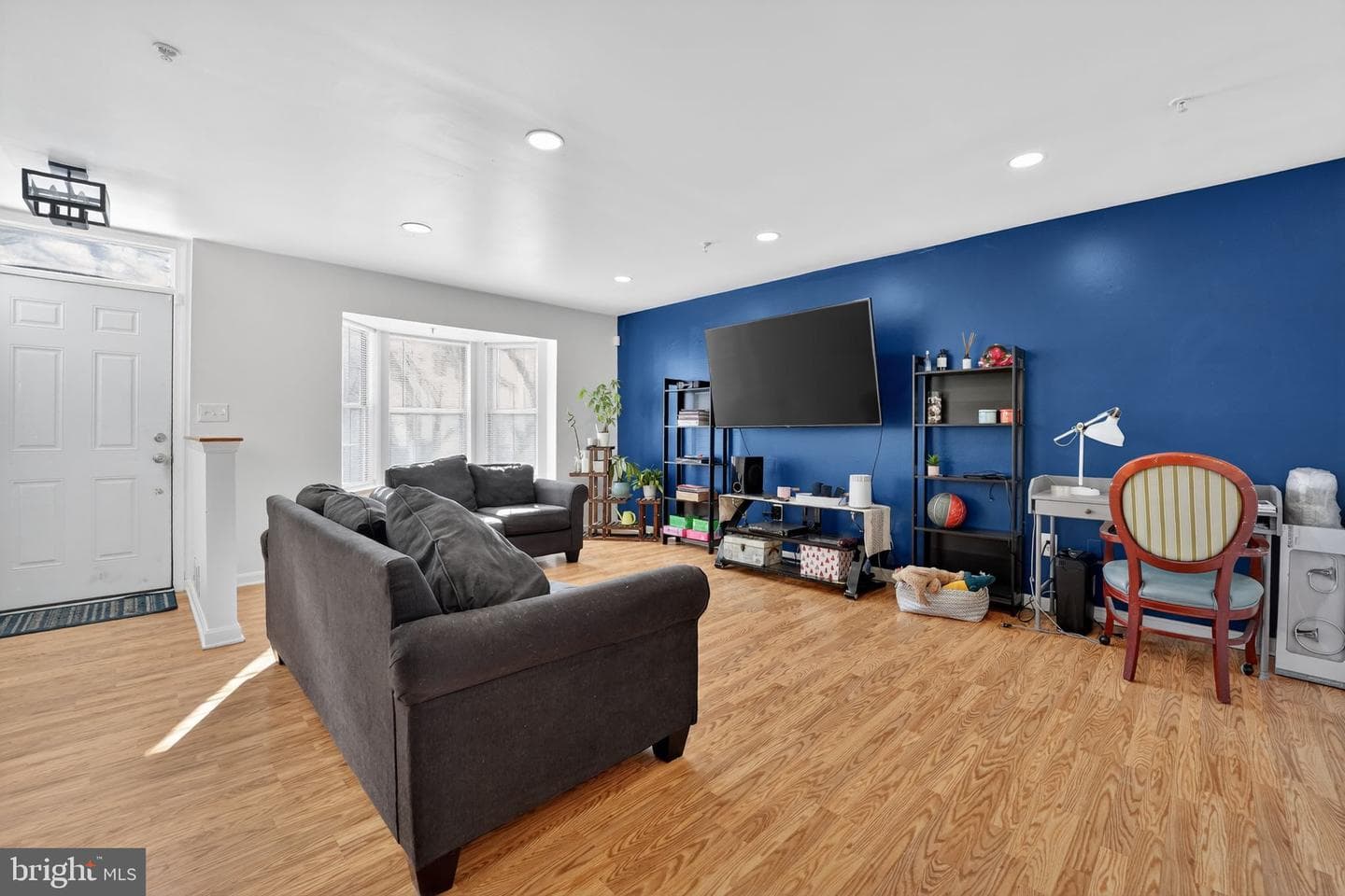 4717 Wainwright Circle photo 8