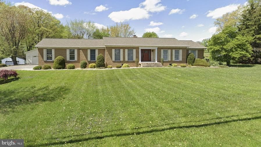 7710 Gum Spring Road photo 2