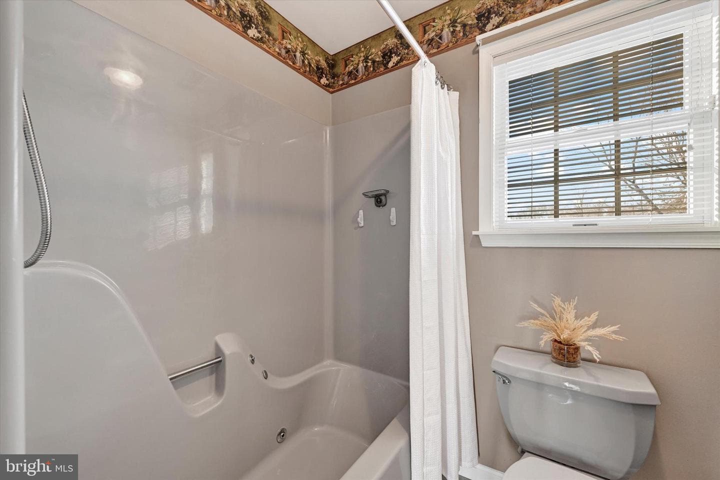 7710 Gum Spring Road photo 26