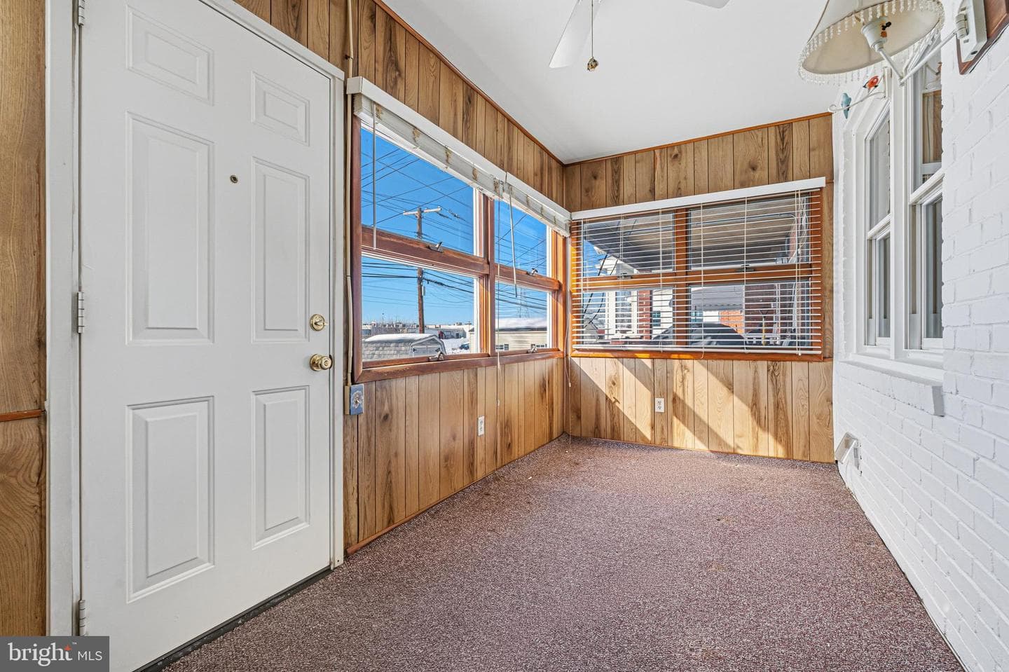 2734 Plainfield Road photo 15