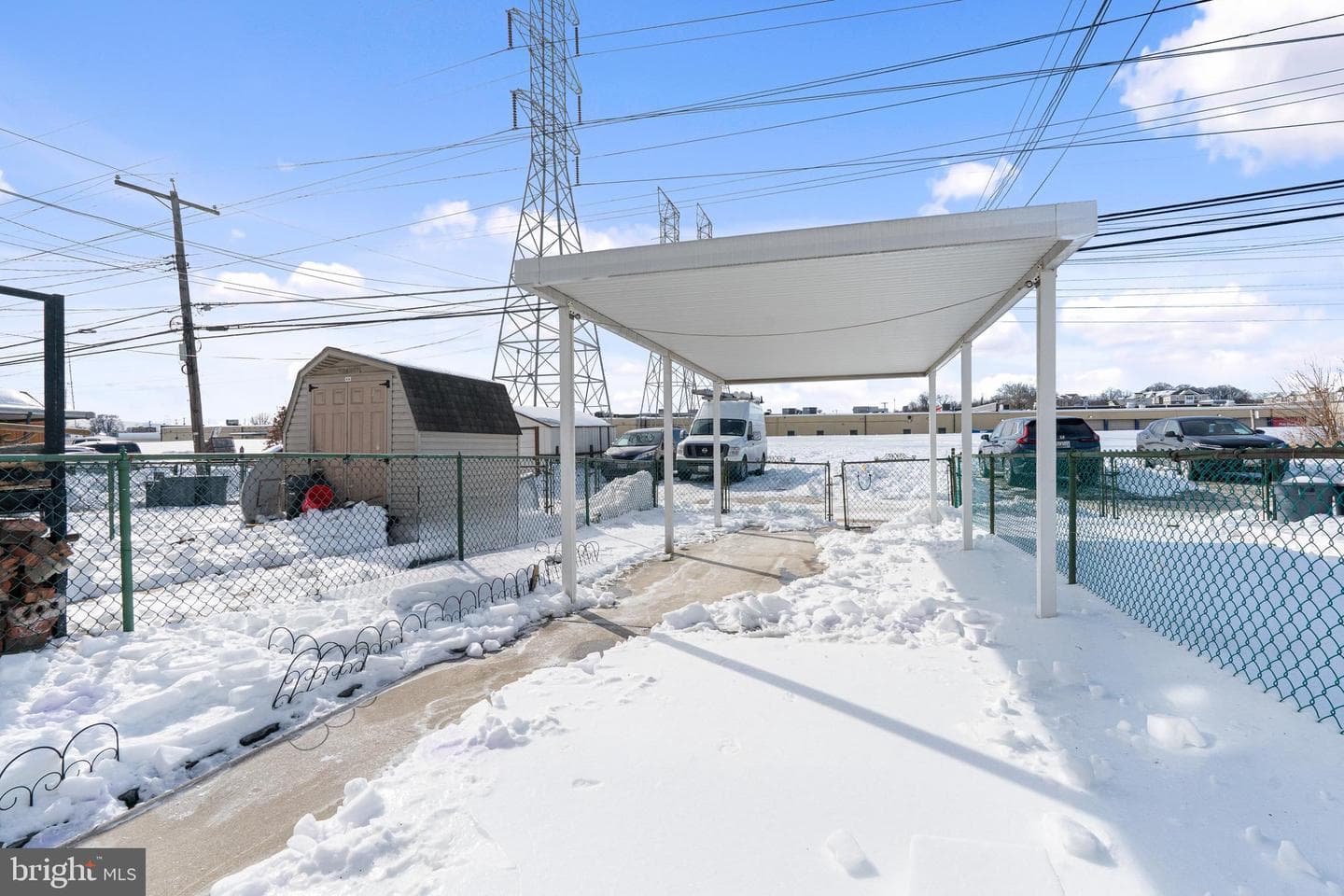 2734 Plainfield Road photo 17