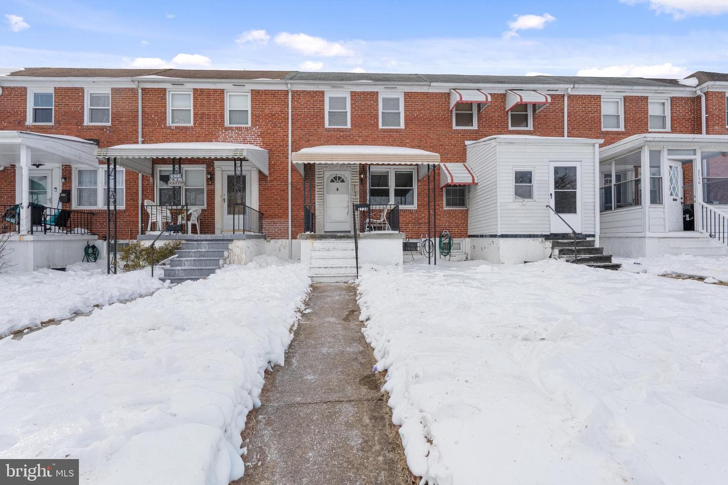 2734 Plainfield Road photo 3