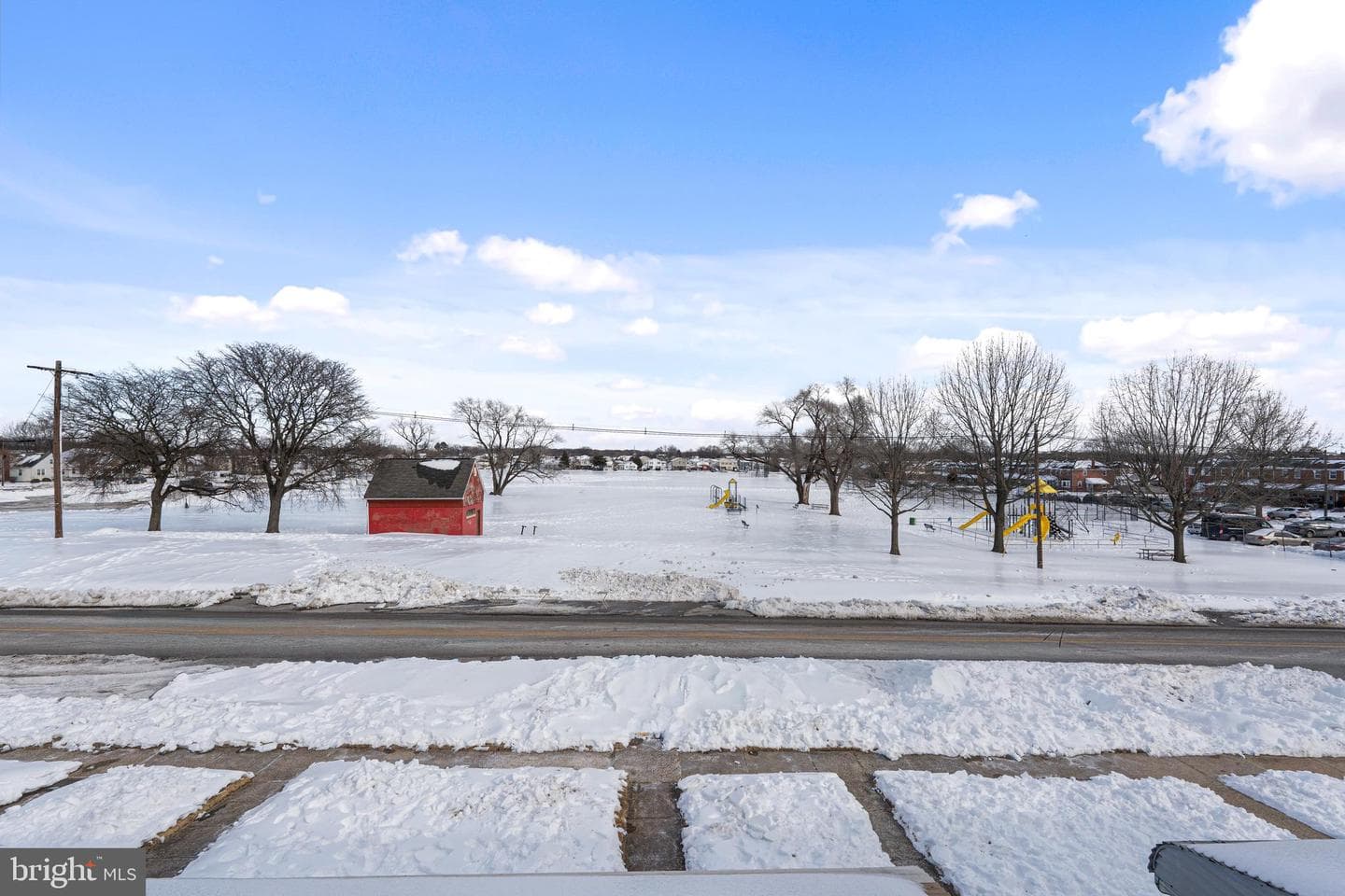 2734 Plainfield Road photo 5