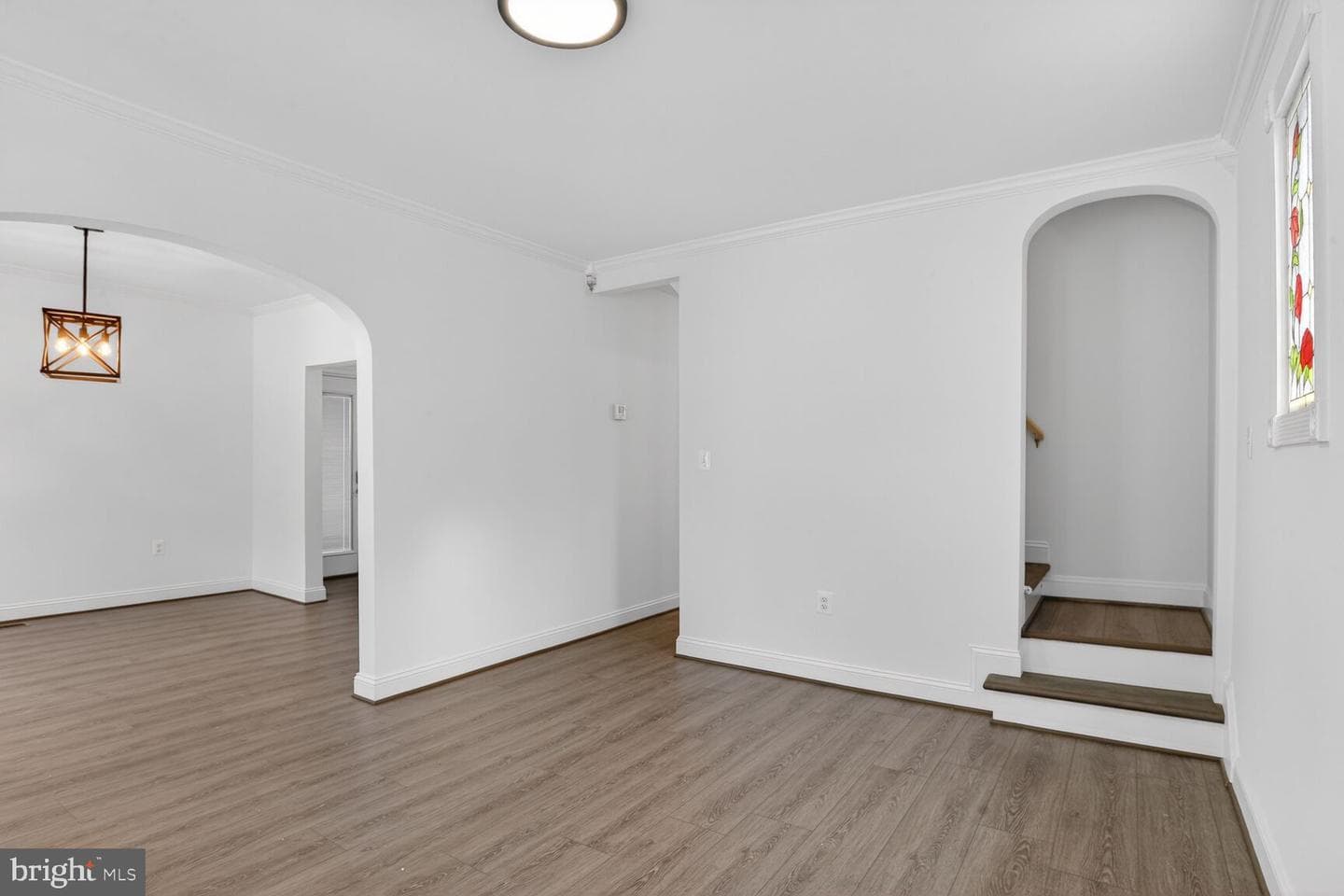 2932 Manns Avenue photo 4