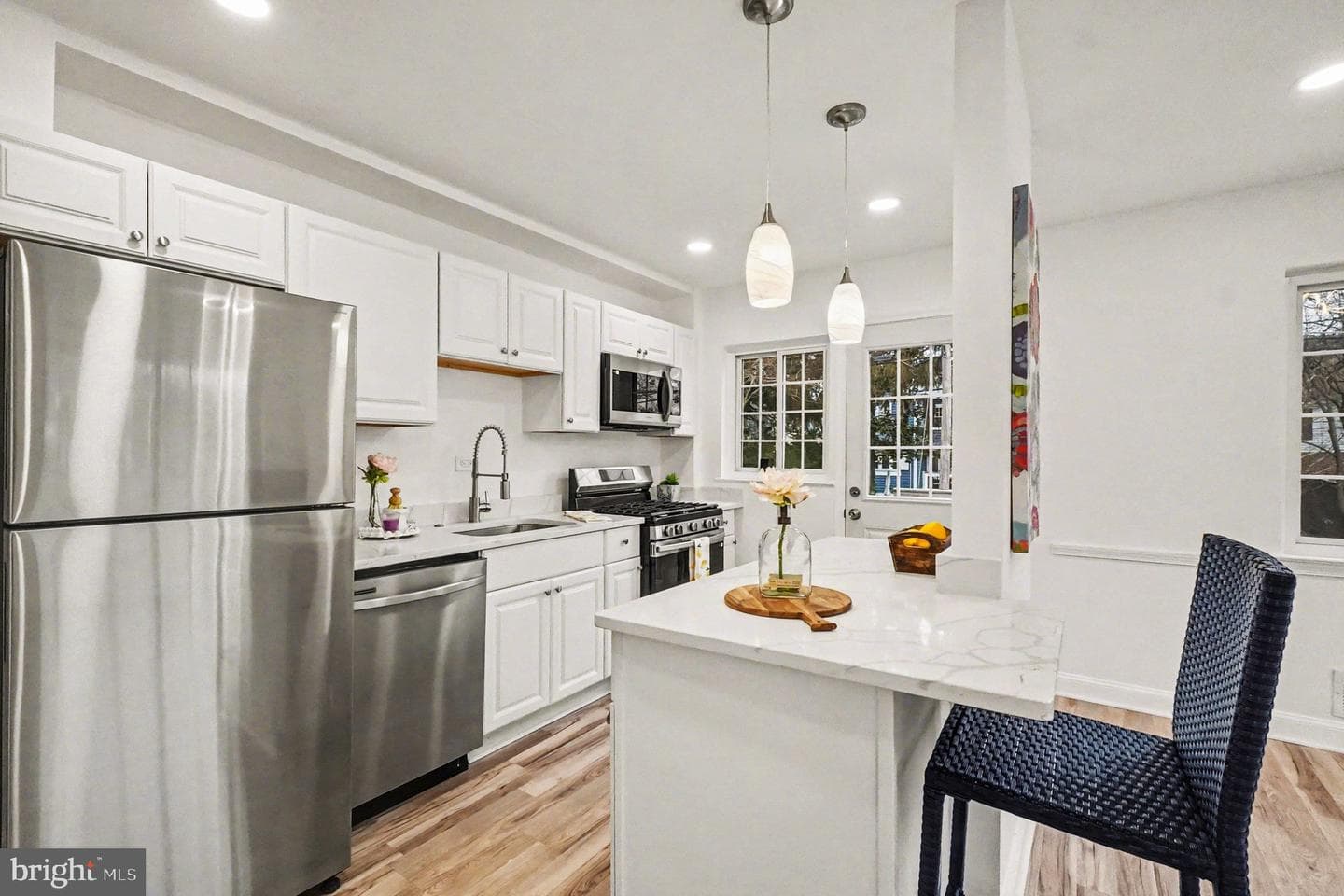 150 Marburth Avenue photo 4