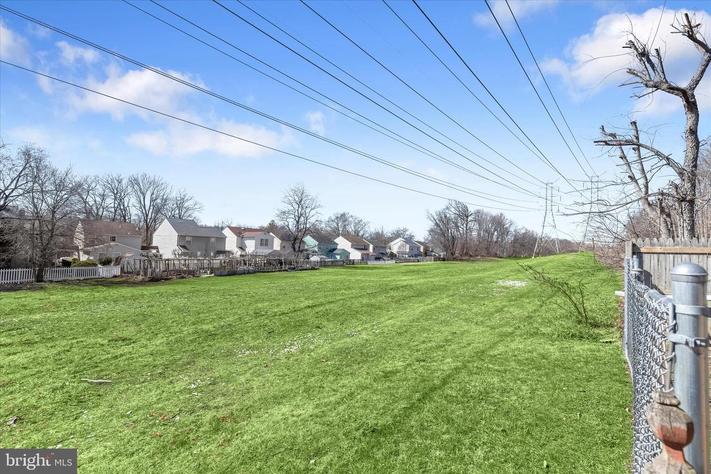 8624 Castlemill Circle photo 31