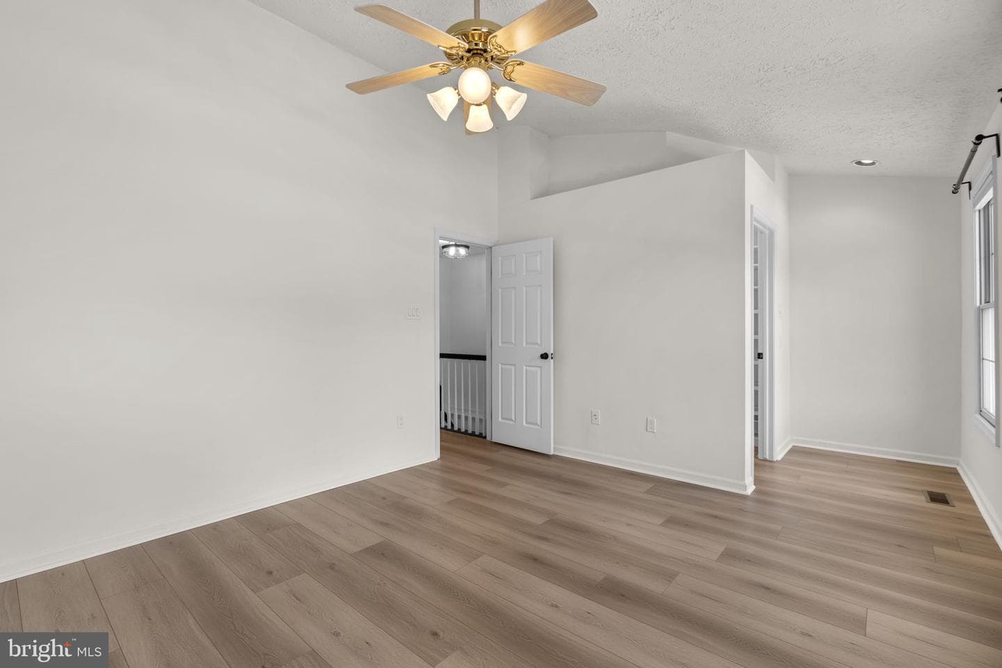 8276 Berryfield Drive photo 24