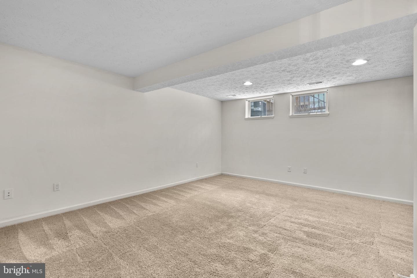 8276 Berryfield Drive photo 33