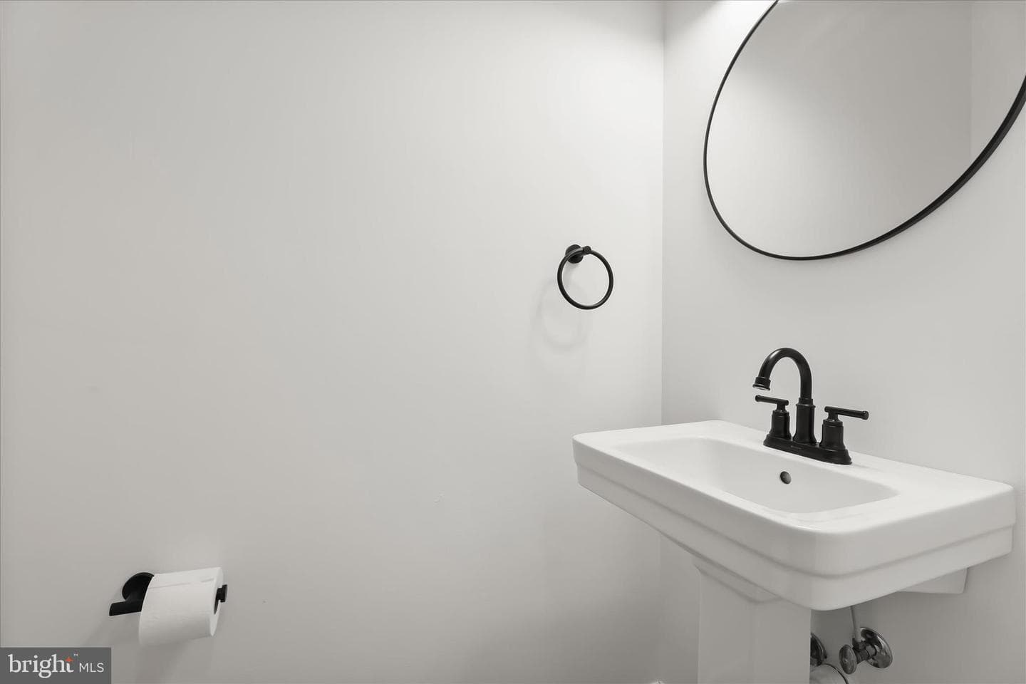 4016 Forest Valley photo 27