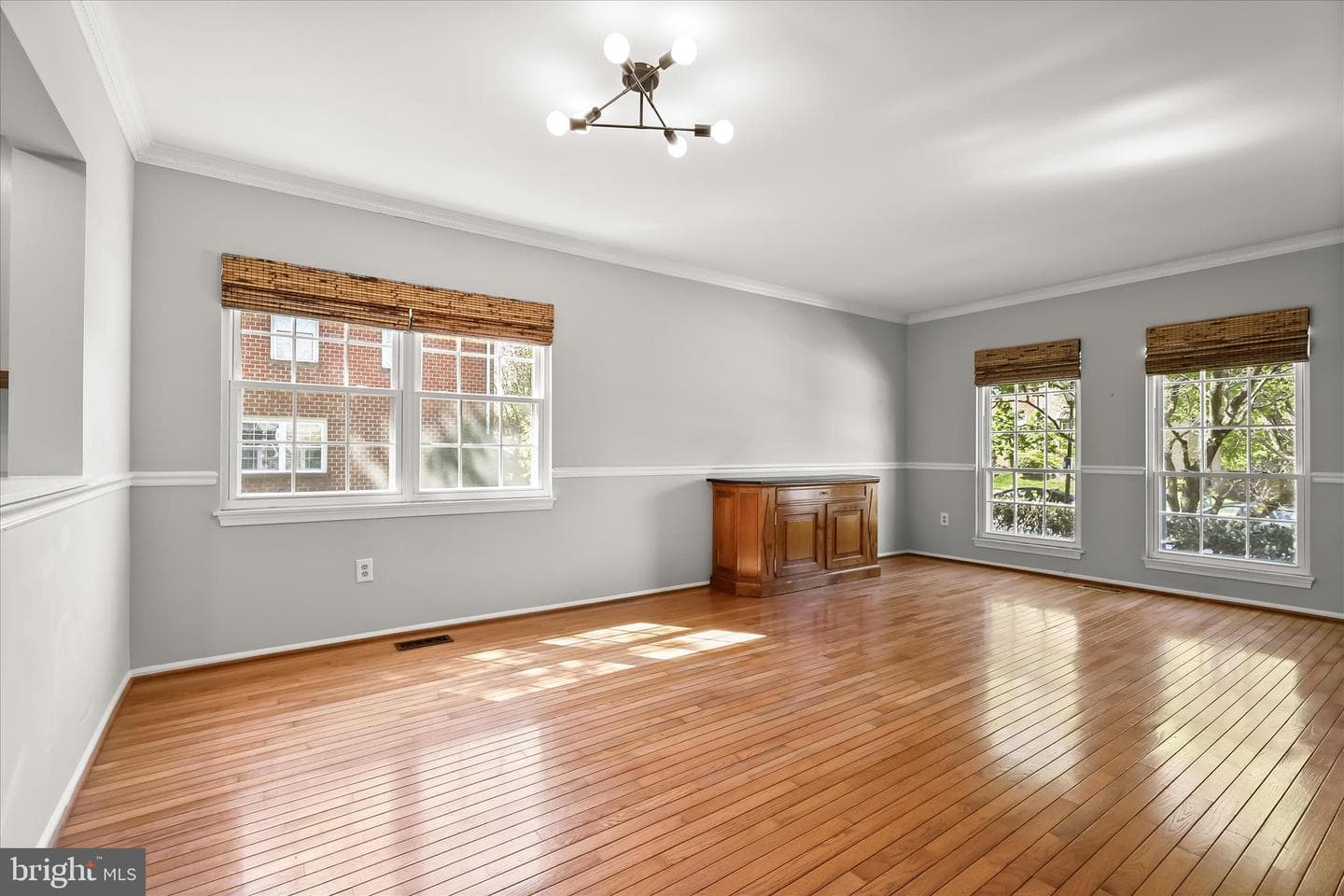 4016 Forest Valley photo 7