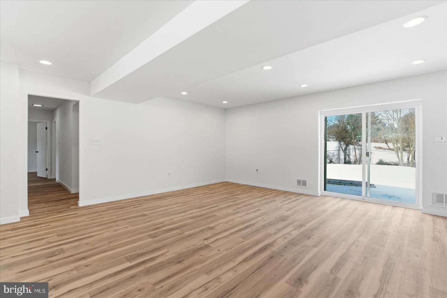 6 Babette Court photo 22
