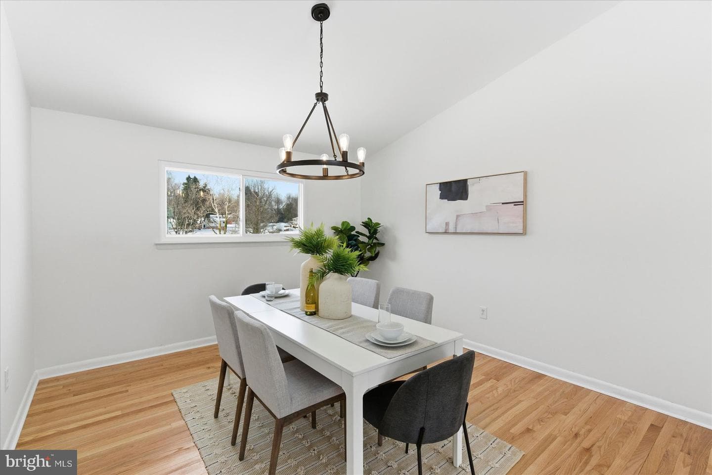 6 Babette Court photo 37