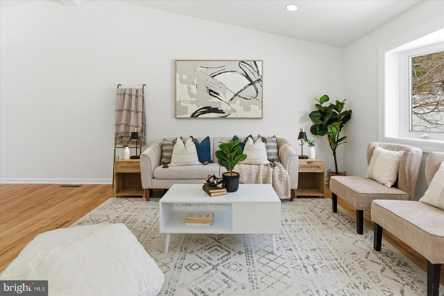 6 Babette Court photo 41