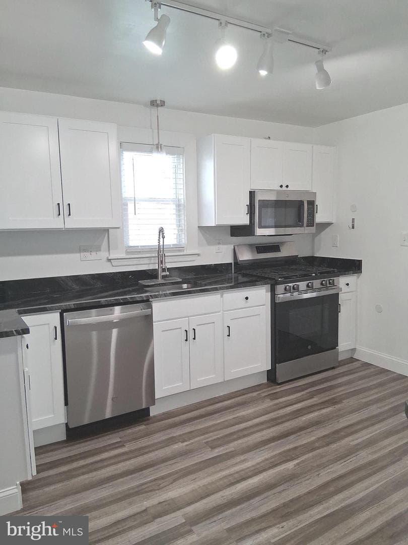 1225 Landover Road photo 10