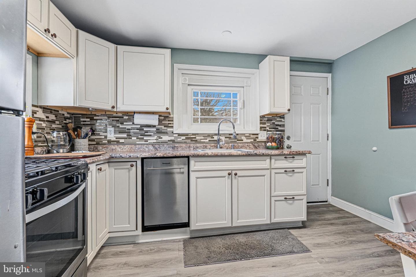 49 Kinship Road photo 10