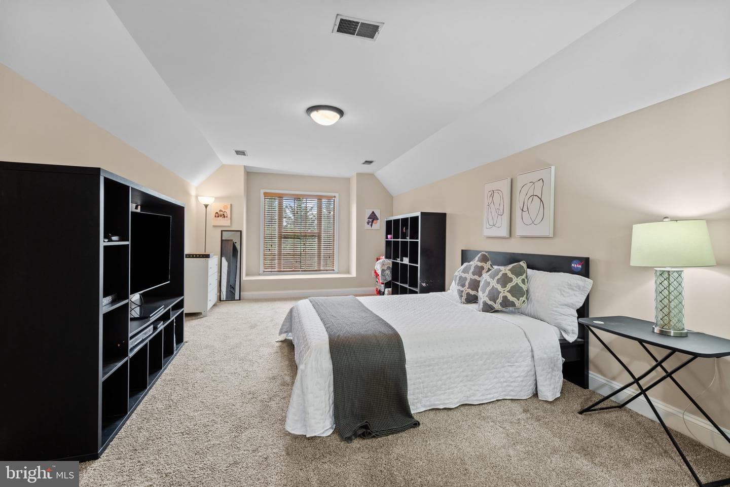 3104 Walnut Avenue photo 49