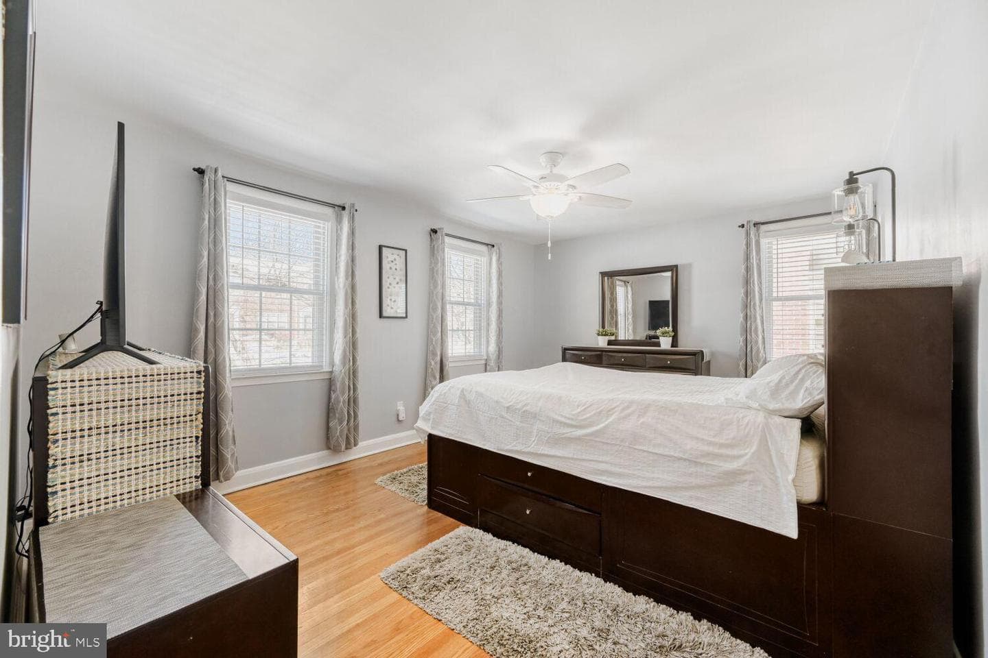 8127 Glen Gary Road photo 15