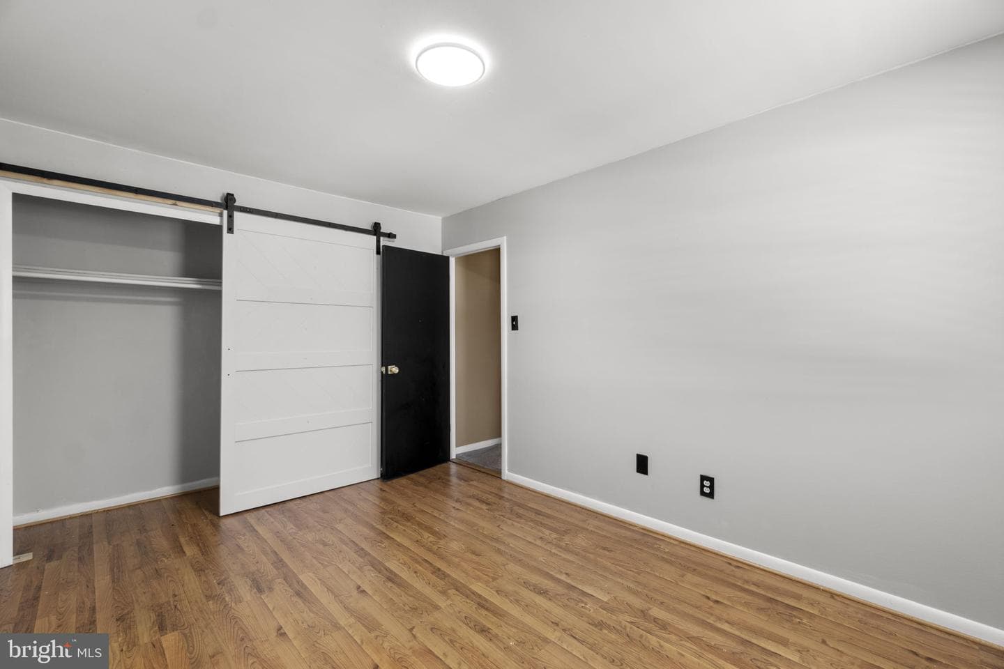 241 Cedarmere Circle photo 18