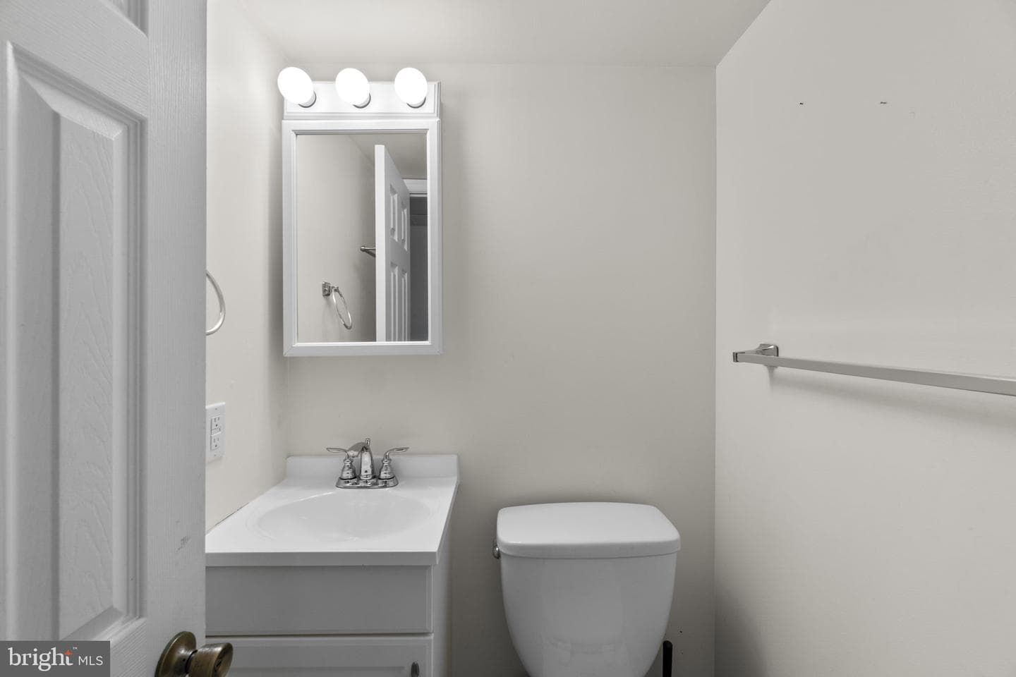 241 Cedarmere Circle photo 21