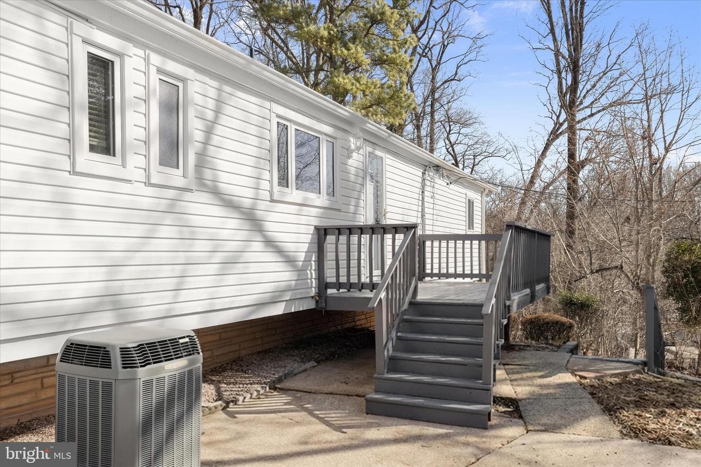 1009 Flagtree Lane photo 34