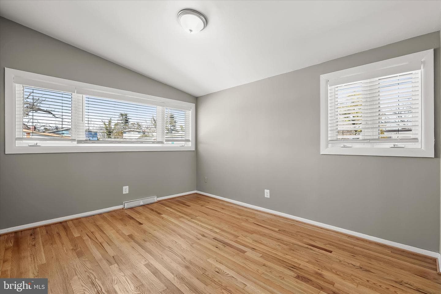 1009 Flagtree Lane photo 44