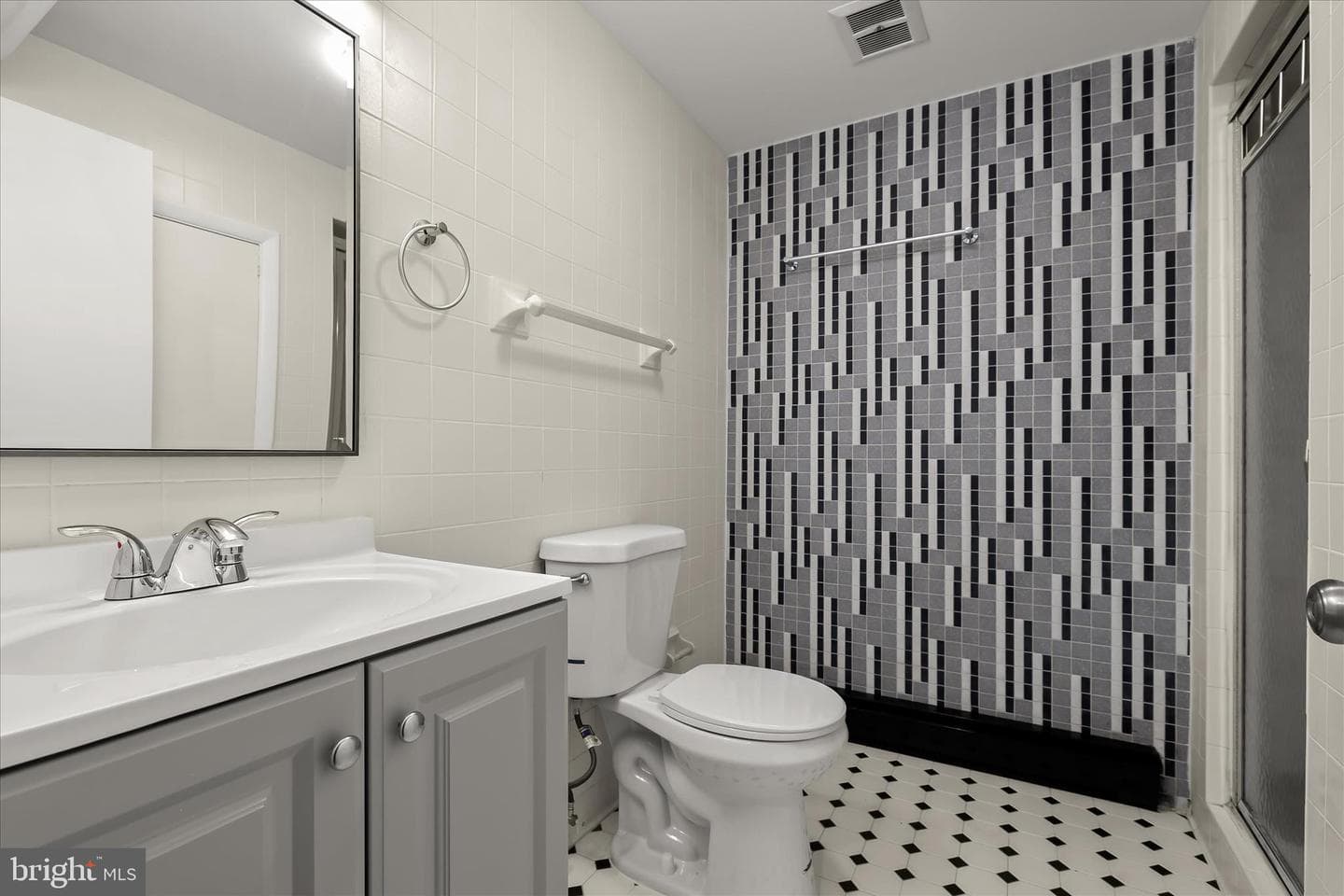 1009 Flagtree Lane photo 54