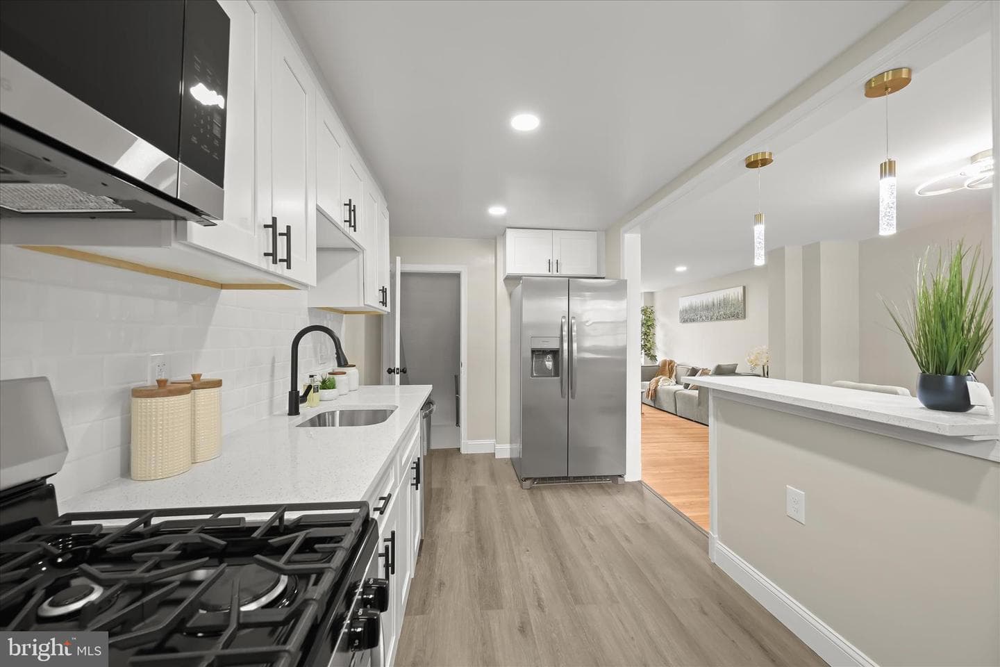 1531 Clairidge Road photo 11